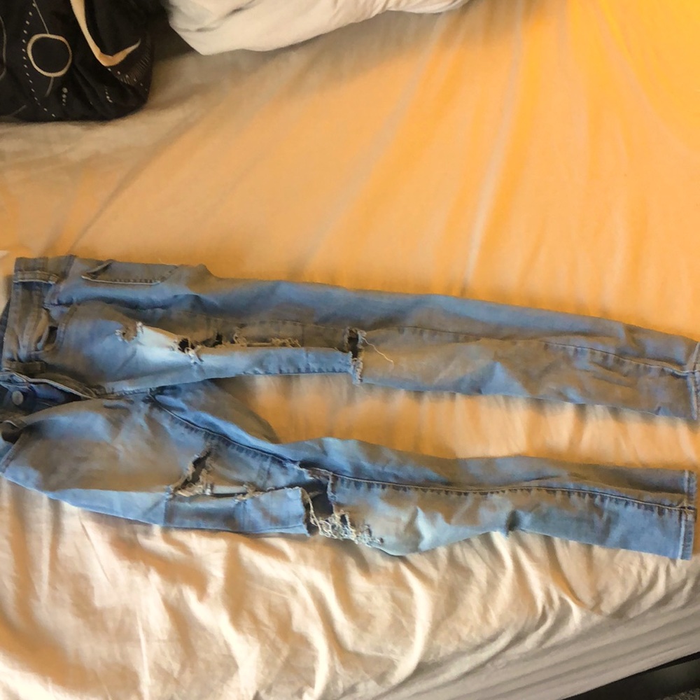 light blue skinny jeans